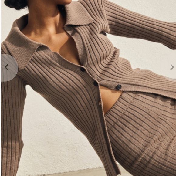 SET Alohas Icon knit cardigan and pant set - Picture 5 of 12